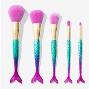 Tarte mermaid brush set